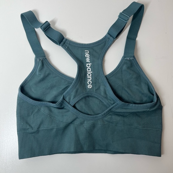 Blue New balance sports bra - Picture 3 of 4
